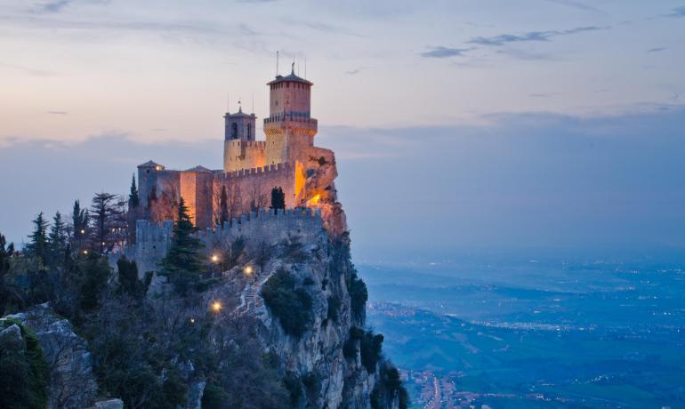 theregentsanmarino en special-offer-epiphany-hotel-with-spa-in-san-marino 021